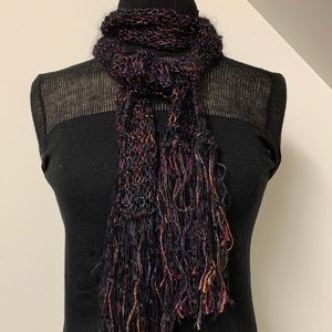 Beautiful Hand Knit Scarf 🧣